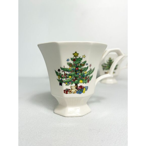 Set of 3 Vintage Nikko Christmastime Porcelain China Cups - Picture 3 of 7